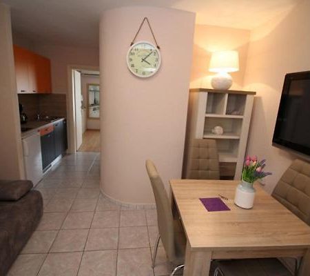 Ara-Ara Lägenhet Baška Exteriör bild